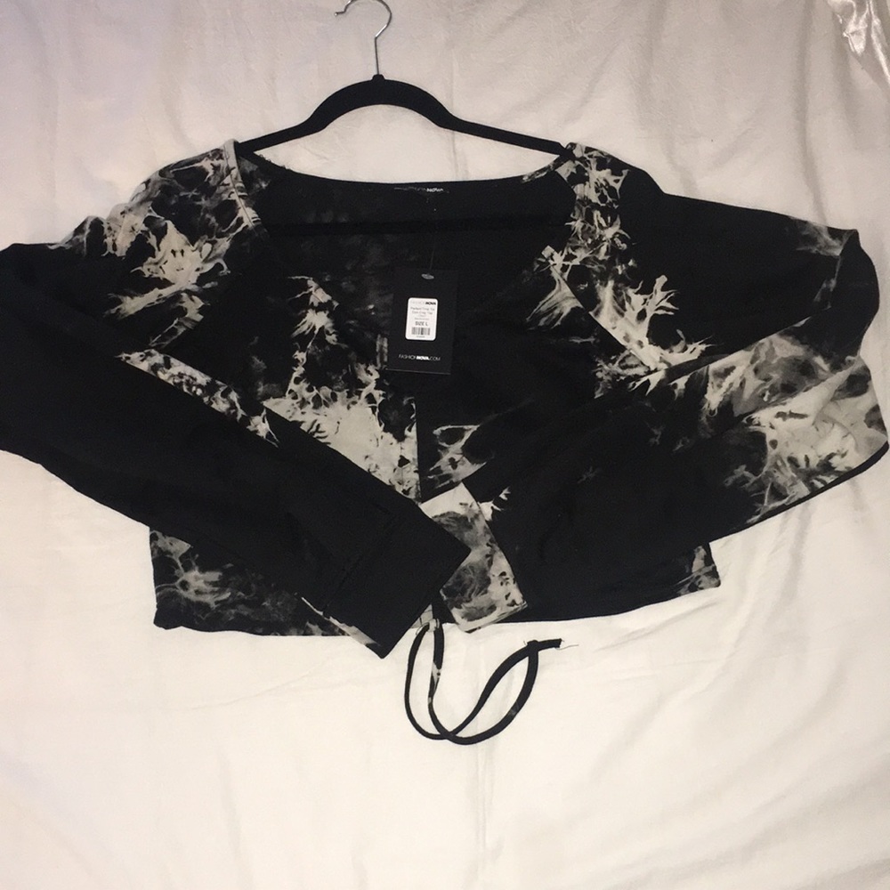 Fashion Nova crop top L